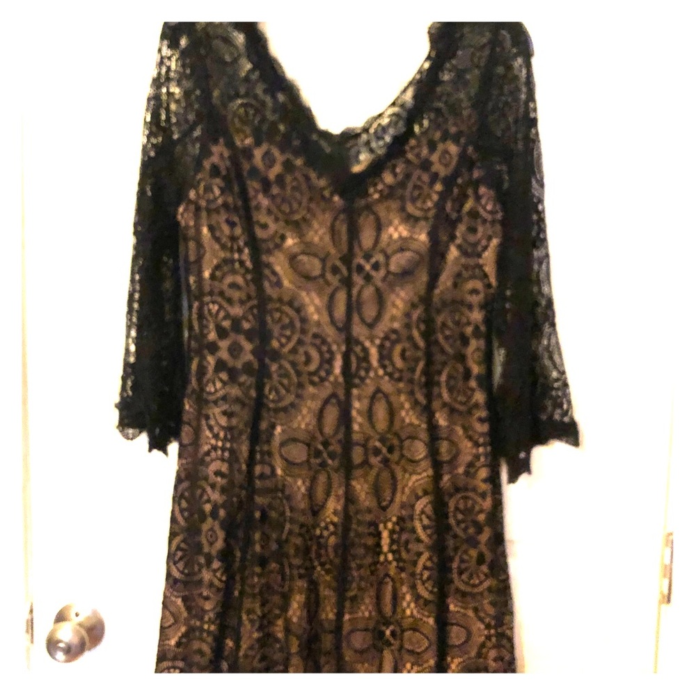 Lace dress black